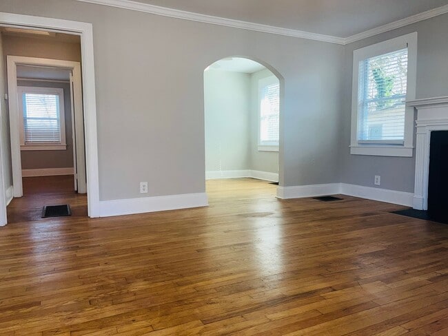 Photo - Adorable cottage style home with large fenced in backyard near Downtown Lagrange! Must see!
