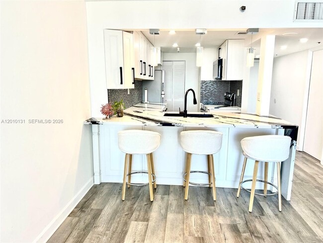 Photo - 1717 N Bayshore Dr Unit A-3039