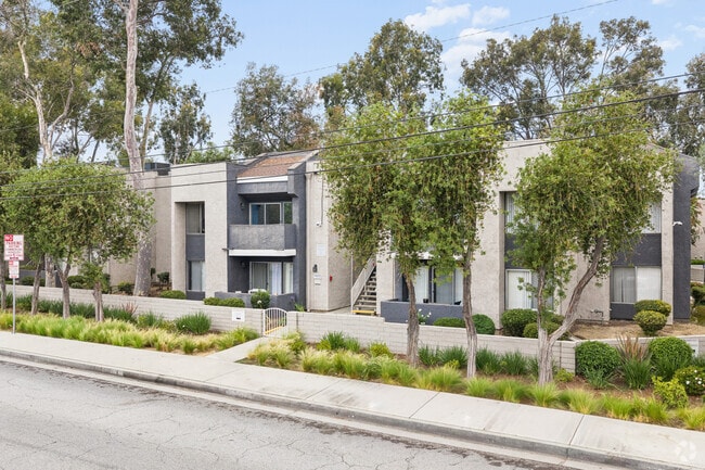 Building Photo - San Gabriel Villa