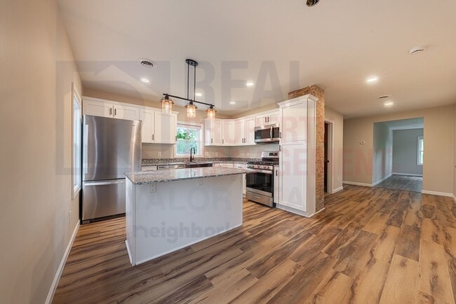 Photo - 5066 Newton Falls Rd Unit #2 - Upper