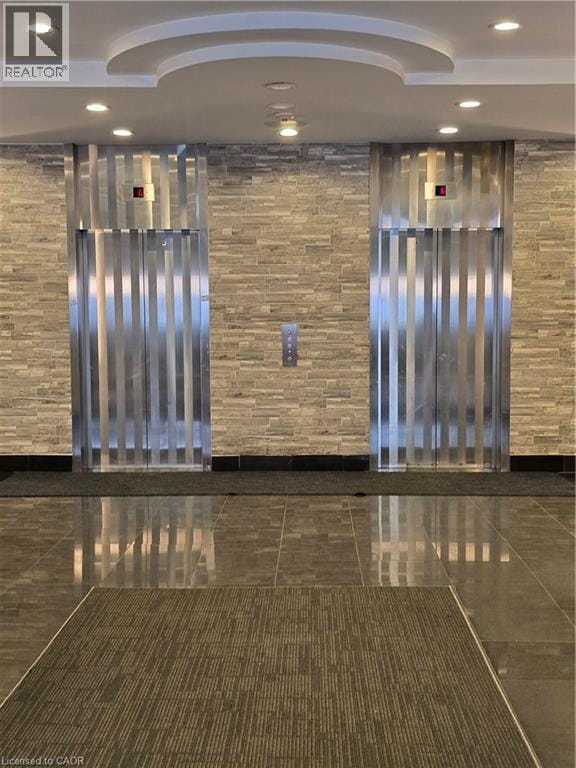 Photo - 135 James St S Unit 1004