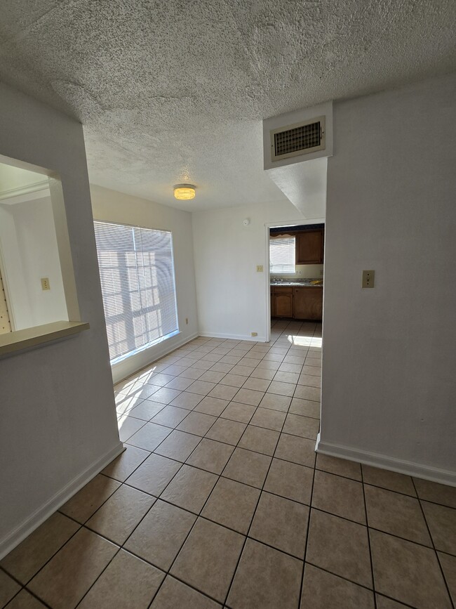 Photo - 120 Oak Ridge Ave