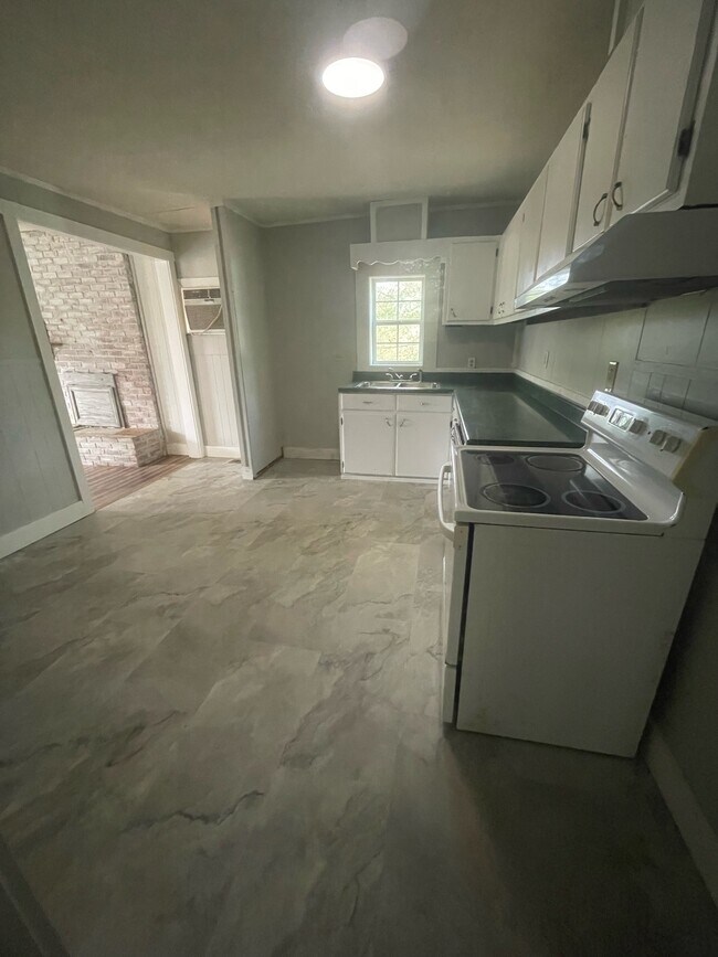 Photo - 324 Ramer Selmer Rd