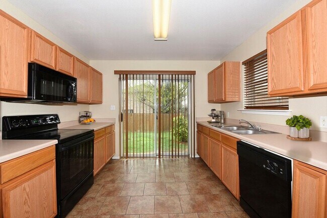 Photo - FRESHLY PAINTED  | ONE STORY  |  OPEN CONCEPT  |  GREAT LOCATION: 1604 & SHAENFIELD