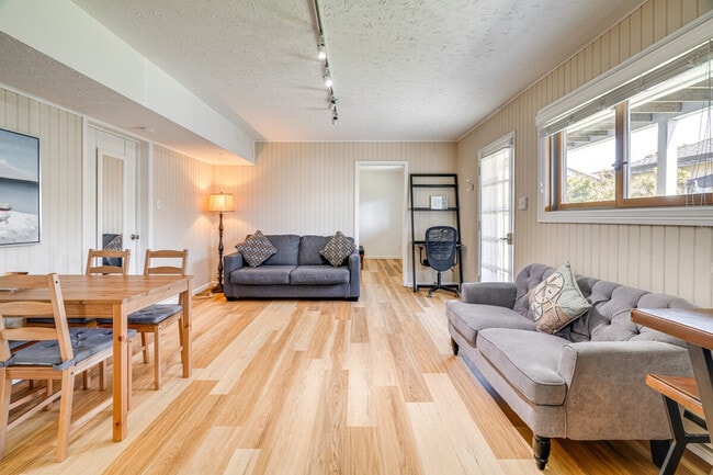 Photo - 705 Alsace Lorraine Ave Unidad ID1305180P