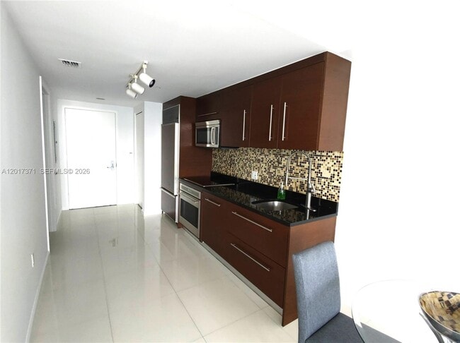 Photo - 465 Brickell Ave Unit 5004