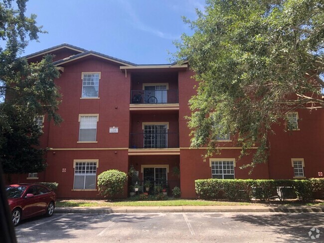 Building Photo - Lake Mary Condo- 2 BR/2 BA plus Loft!