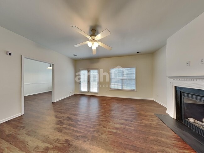 4008 Black Locust Terrace