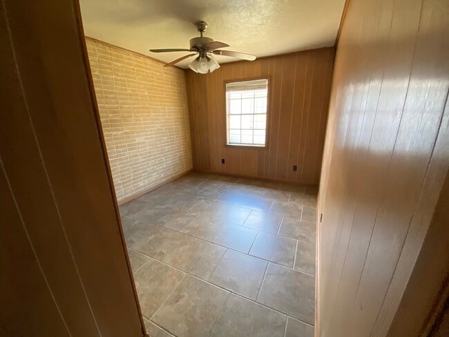 Photo - 1033 Giovanni St Unit 4