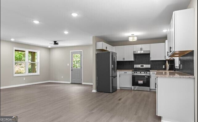 Photo - 1523 Delia Dr