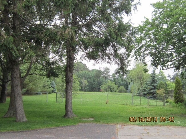 Photo - 197 Barton Ave