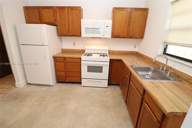 Photo - 1206 N 22nd Ave Unit 2