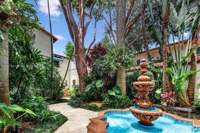 Building Photo - 56 S Hibiscus Dr Rental