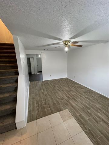 Photo - 632 S Rogers Rd