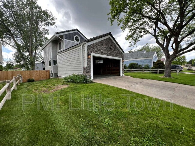 Photo - 10772 W Berry Ave