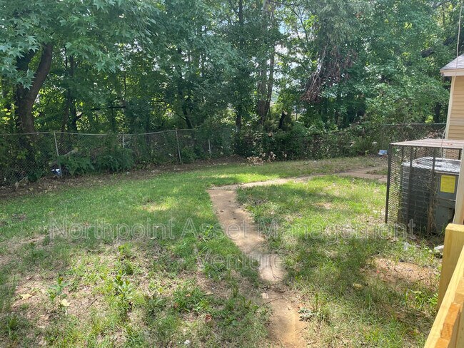 Photo - 3881-3883 Jasmine Dr