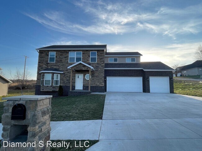 4 br, 2.5 bath House - 2108 N 26th Street - 4 br, 2.5 bath House - 2108 N 26th Street