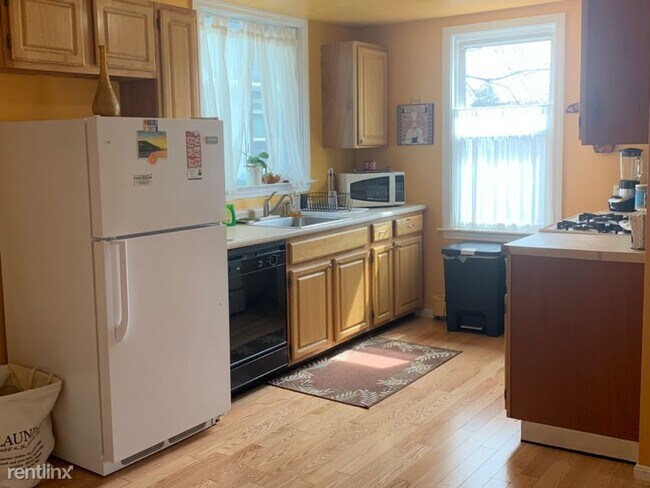 Photo - 2 br, 2 bath Townhome - 120 Park St