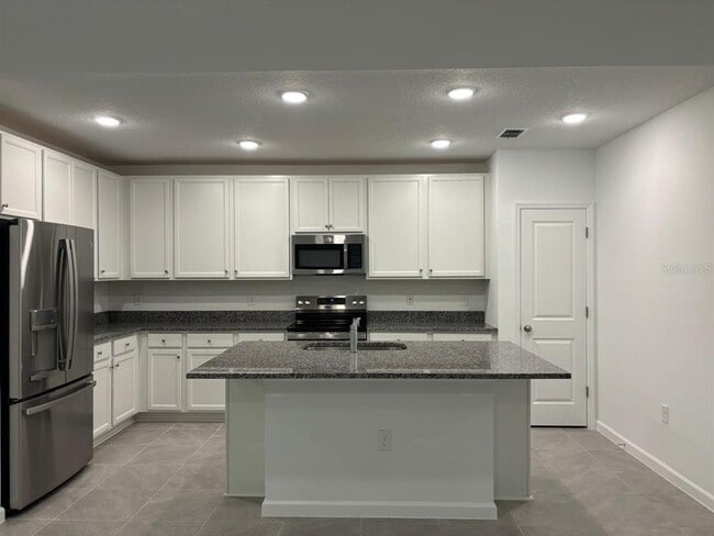 Building Photo - 15393 SW 34th Court Rd Rental
