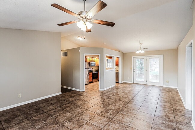 Photo - 3421 Morgan Trail