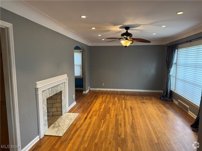 Building Photo - 4345 Baintree Rd Rental
