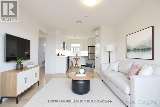 Photo - 4 Benson Ave Unité 8