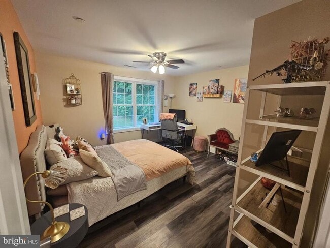 Photo - 29283 Woodridge Dr