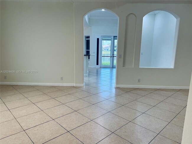 Photo - 12400 NW 78th Manor