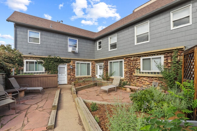 Building Photo - 1725 15th St Rental