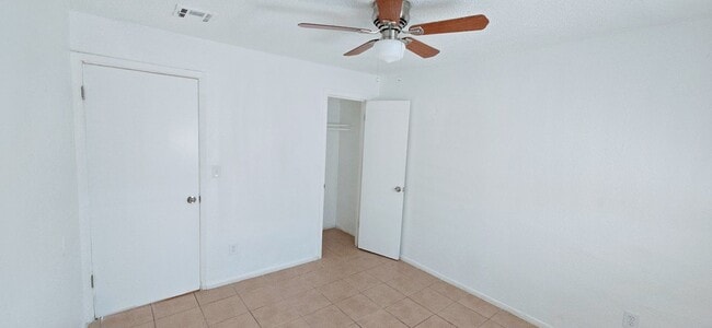 Photo - 2601 E Monte Cristo Ave Unit 02