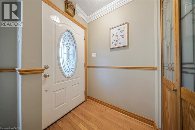 Photo - 124 Dunsmere Dr
