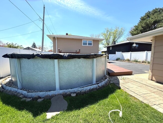 Photo - 6944 W 106th Pl