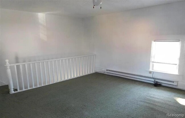 Photo - 1910 S Custer Rd