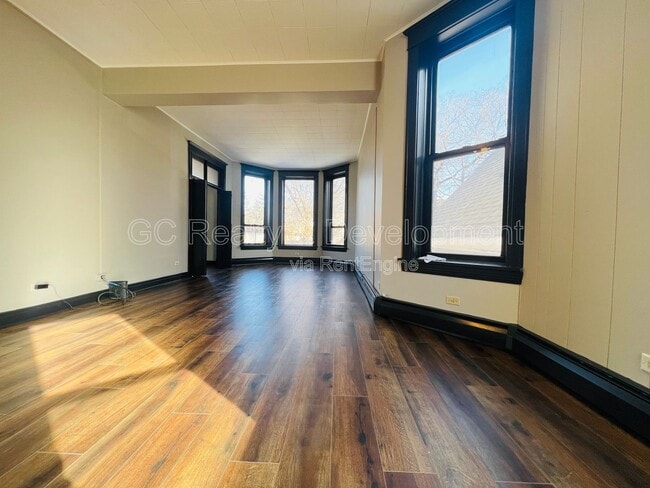 Photo - 3408 N Greenview Ave Unit 2