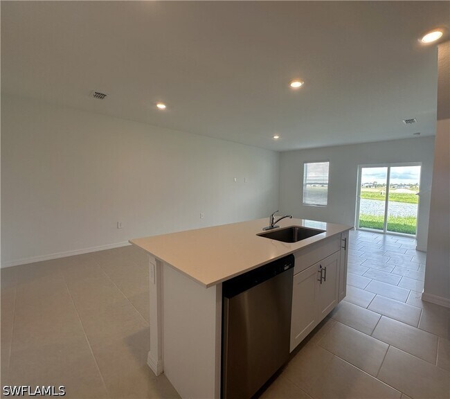 Photo - 28521 SWEET MEADOW Dr