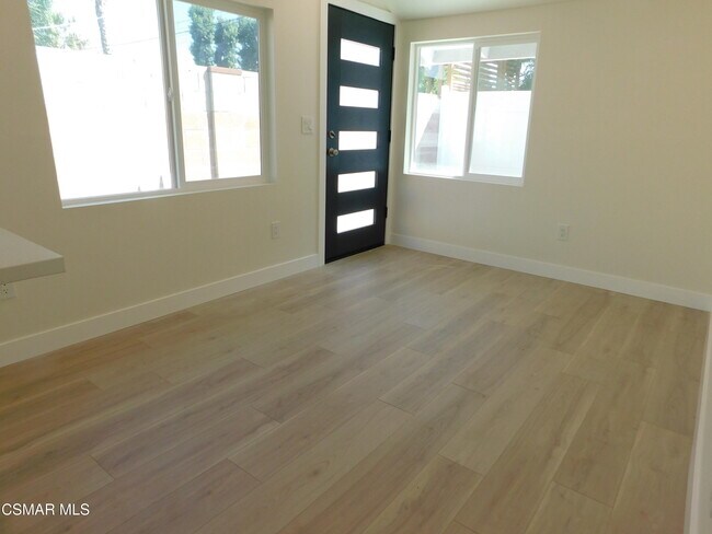 Photo - 7452 Ponce Ave House