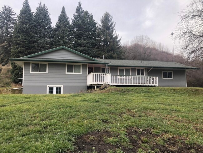 Building Photo - 3551 Ewartsville Rd