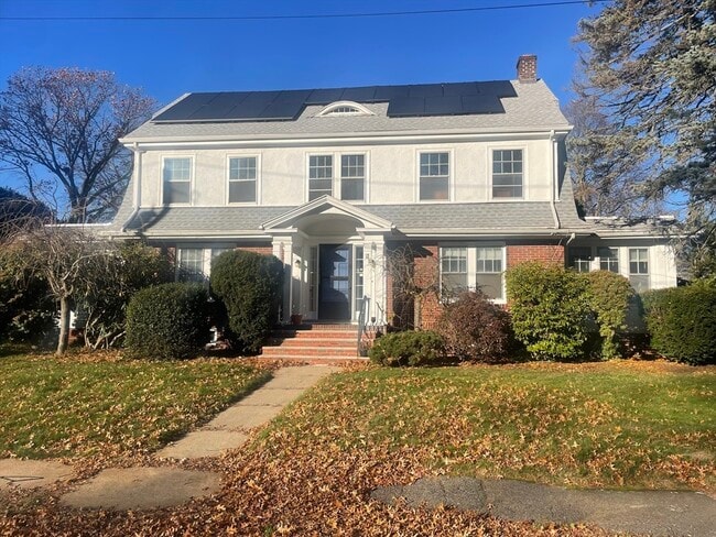 Building Photo - 26 Lawrence Rd