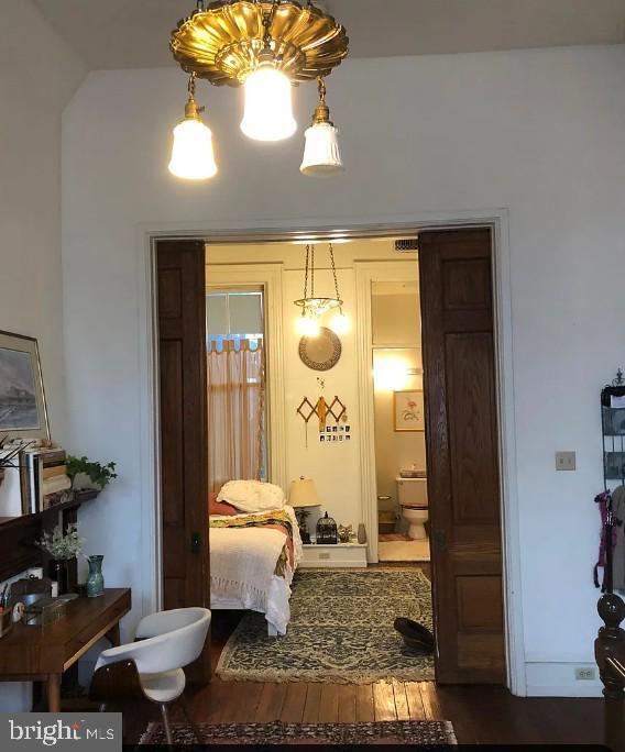 Building Photo - 1906 Fairmount Ave