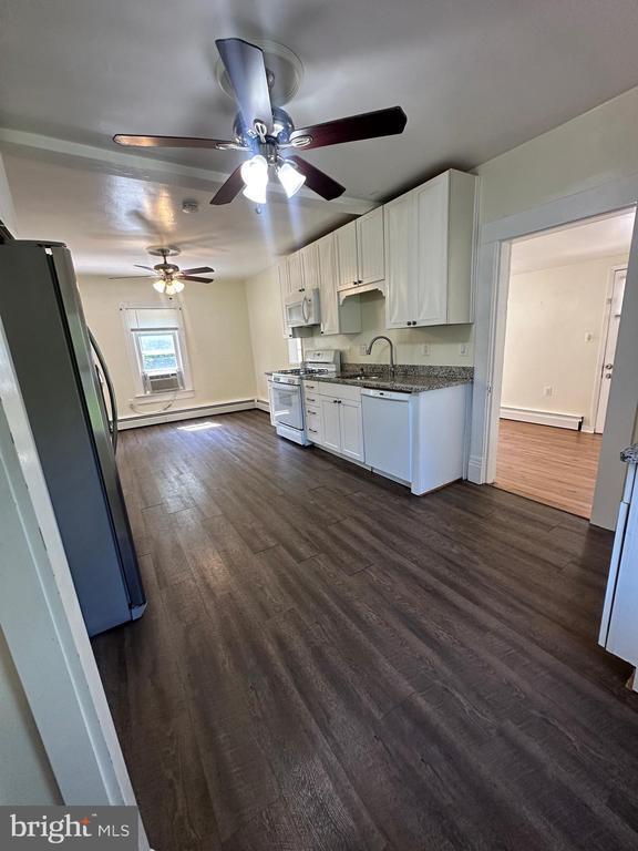 Photo - 6501 Glenbard Ct
