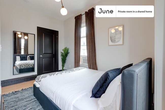 Photo - Room in Shared 4 bed/1.5 bath home Unidad 2A