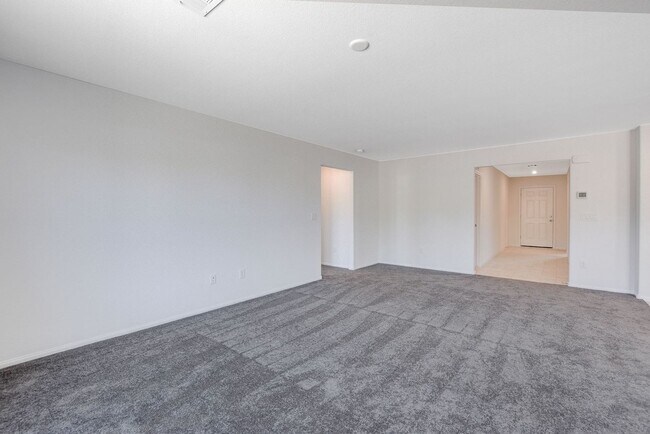 Photo - Newer Home in Indian Springs!