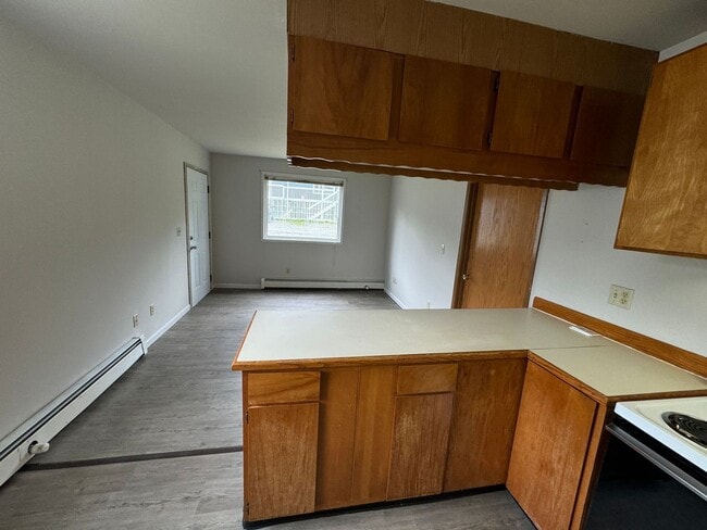 Photo - Seasonal Special: Discounted from market r... Unidad 4006 #11