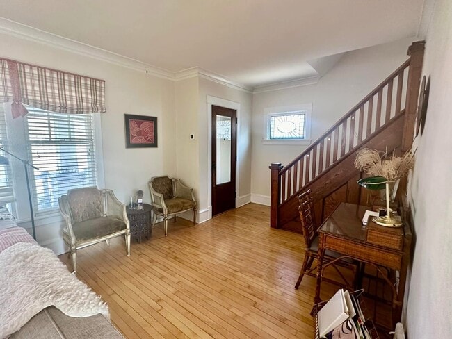 Photo - 2023 E Beverly Rd