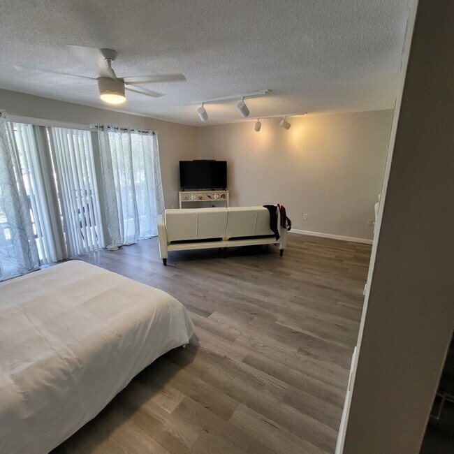 Photo - 200 N Bayshore Blvd Unidad 305