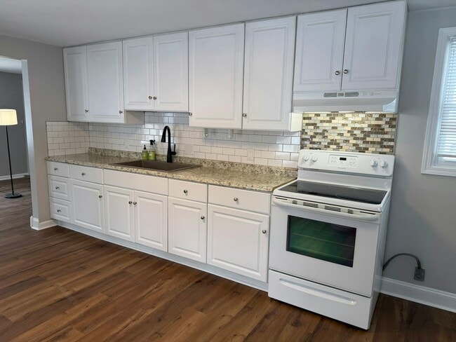 Photo - 2396 S Long Lake Rd