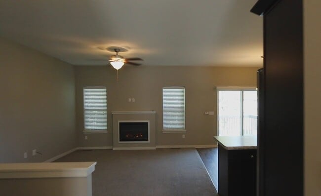 Photo - 4 Bedroom, 3 bath close to University and available August 14, 2026