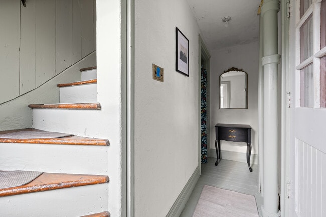 Photo - 7 Old Philadelphia Pike Unit 2nd Floor