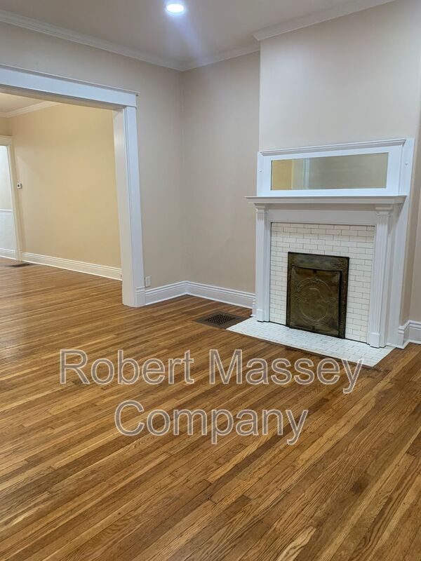 Photo - 2003 Baringer Ave Unit #1