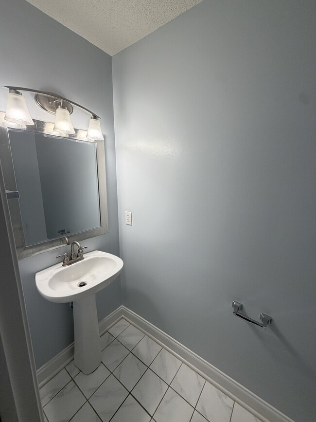 Photo - 2731 Townes Dr